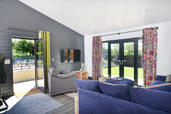Gulval Farm Cottages - The Flower Box - The Living Room