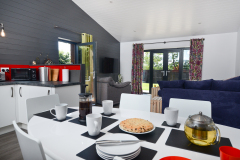 Gulval Farm Cottages - The Flower Box - The Kitchen