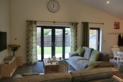 Gulval Farm Cottages - The Lily Pad - The Living Room