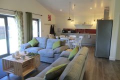 Gulval Farm Cottages - The Lily Pad - The Kitchen